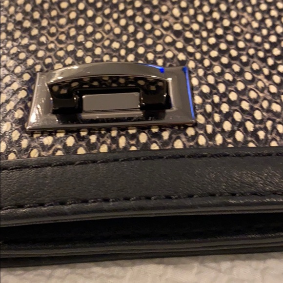 Purse - Picture 6 of 6